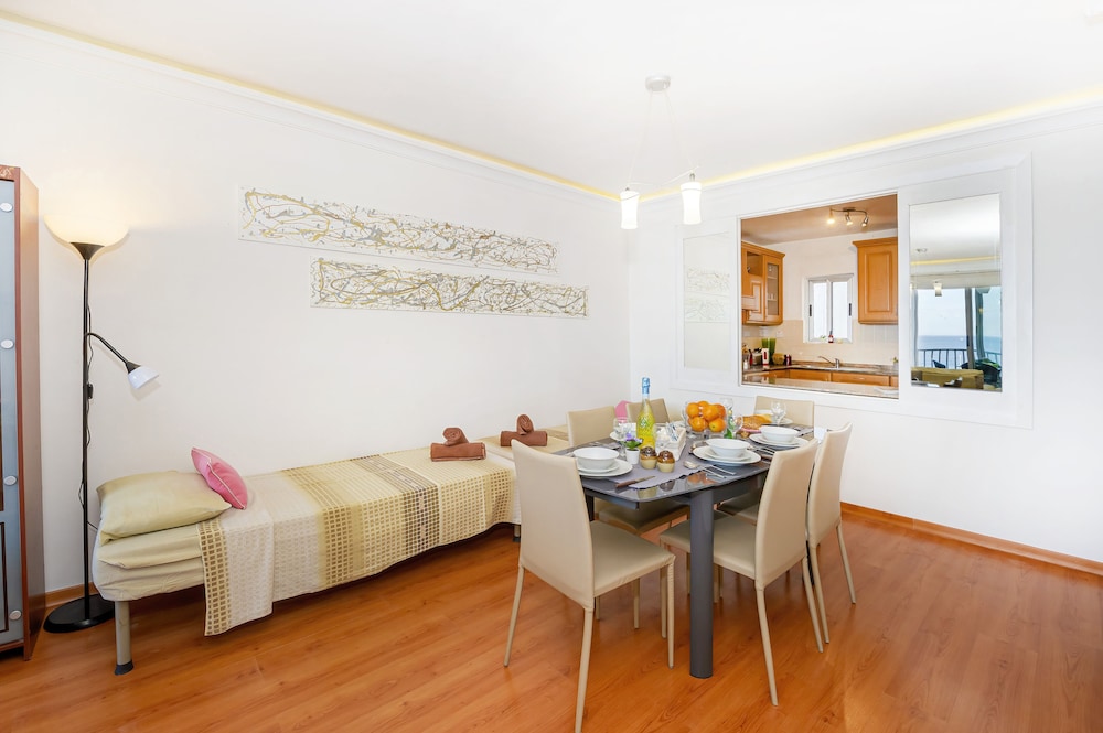 Spinola Bay Apartment 9/40