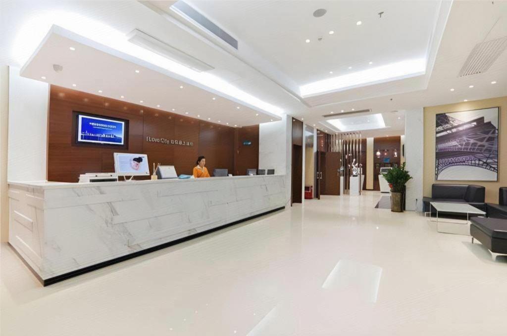 City Comfort Inn (Maoming High Speed Railway Station Wenming Road) 20/57