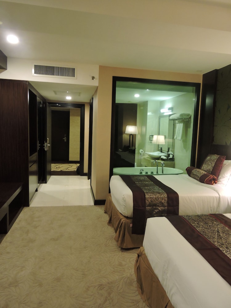 Hotel Royale Signature 15/61