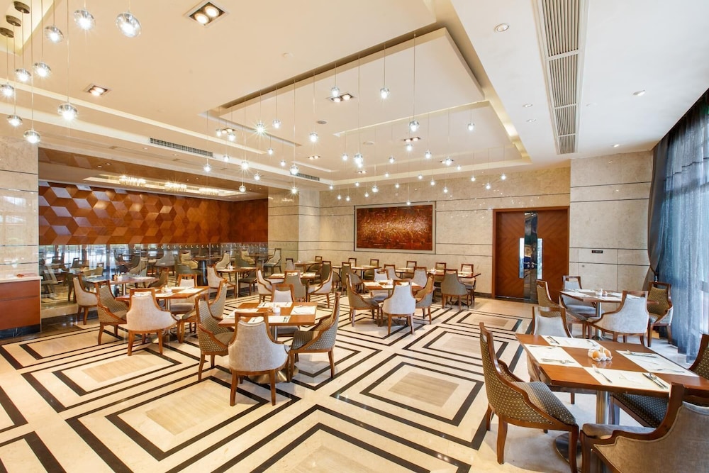 Leeden Jingxi Hotel 15/28