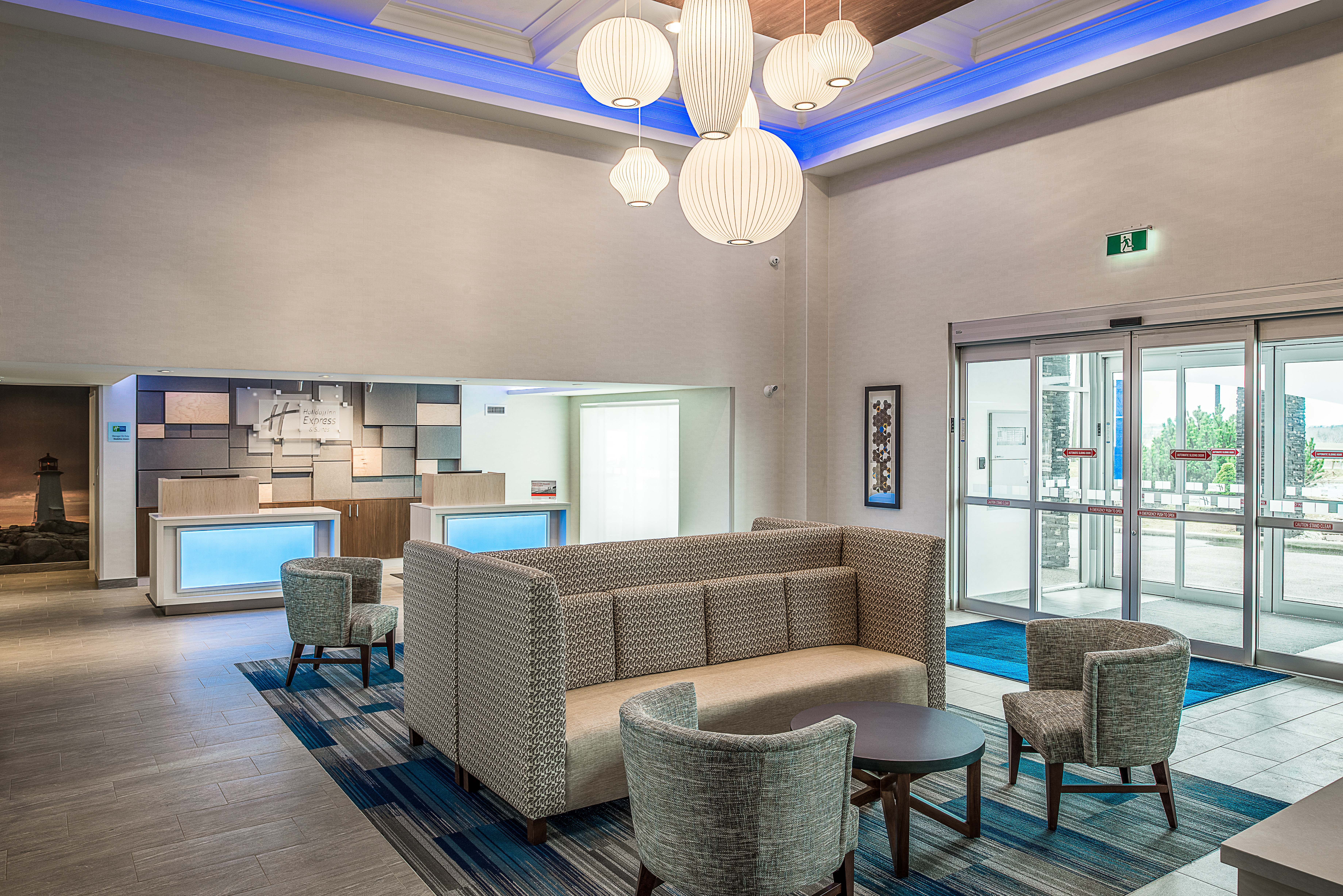 Holiday Inn Express And Suites Halifax Bedford 40/64