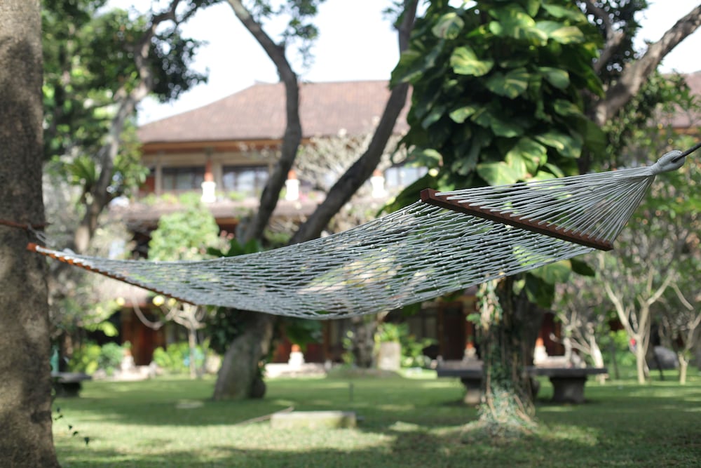 MATAHARI BUNGALOW 51/66
