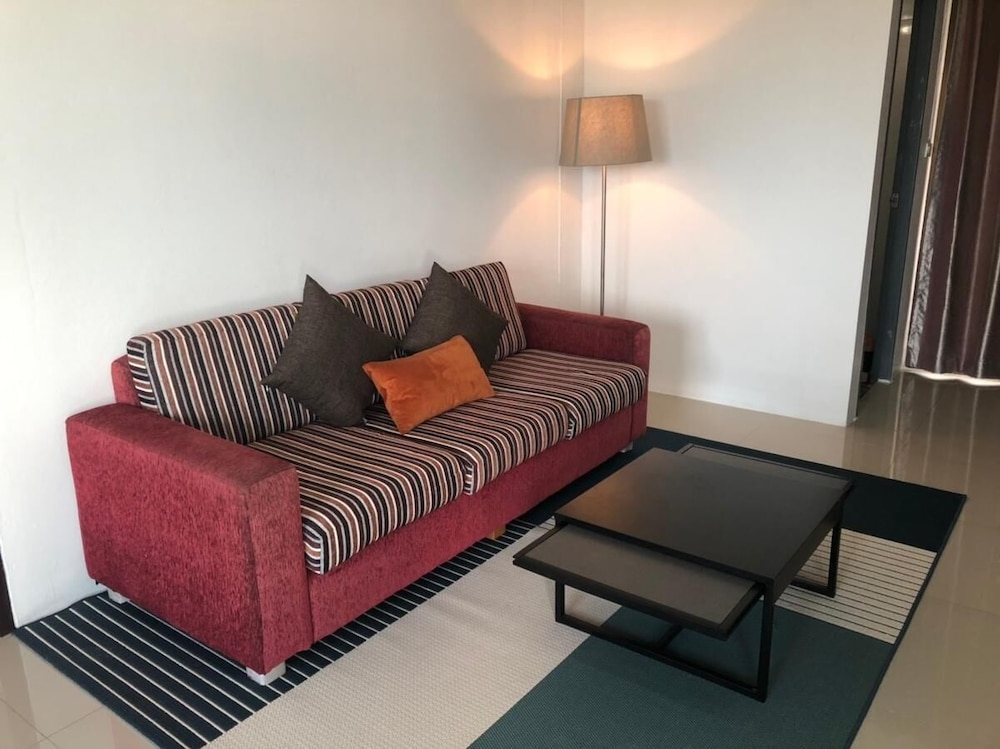 I-Home Residence And Hotel 43/67
