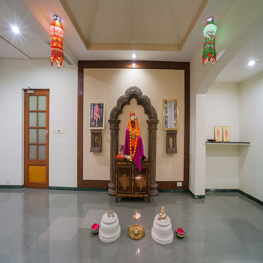 Renest Shraddha Inn Shirdi (ex Shraddha Sarovar Portico) 7/41
