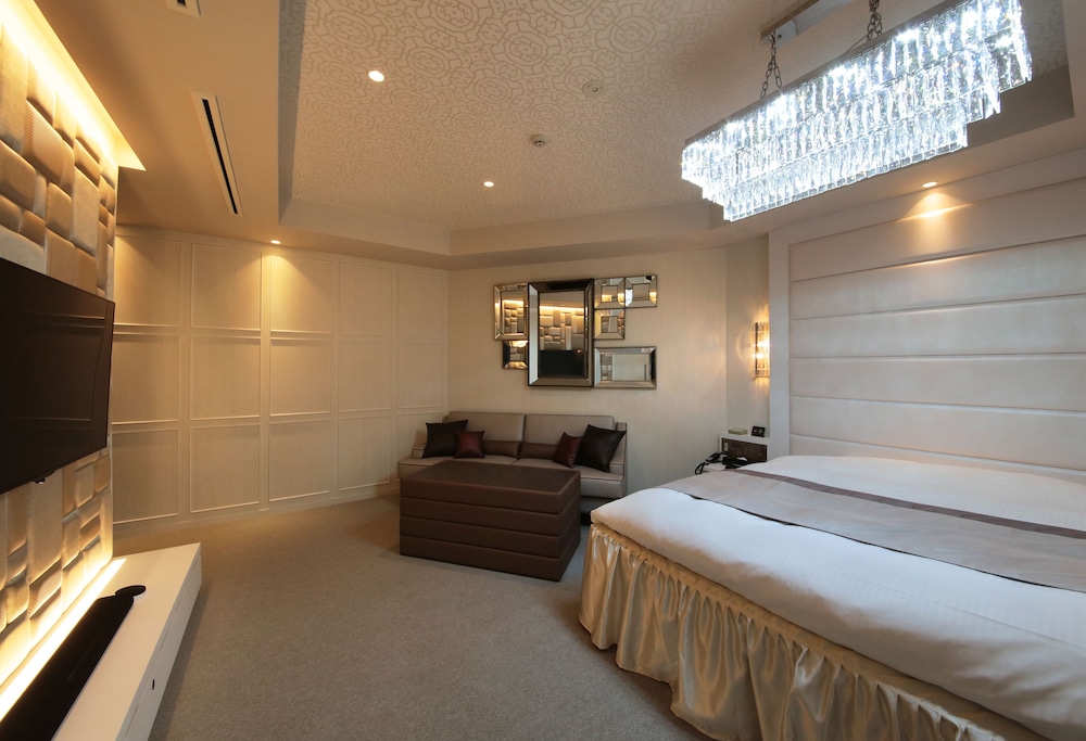 DESIGN, SUITE, QUEEN BED