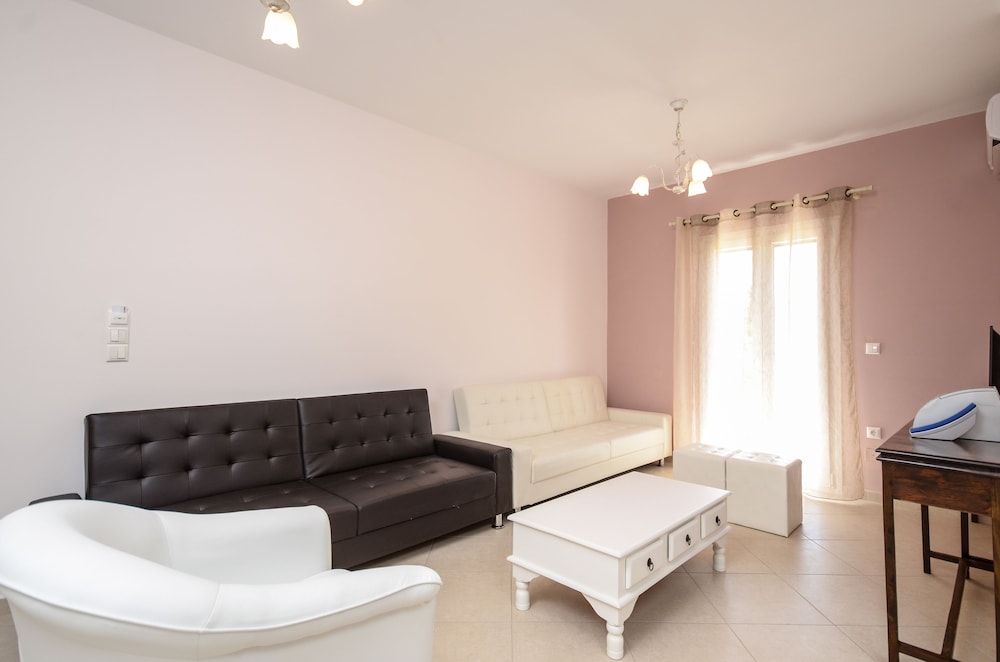 Naxos Luxury Villas 11/36
