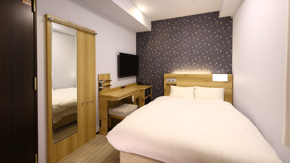 Hotel B Suites Namba Kuromon 4/19