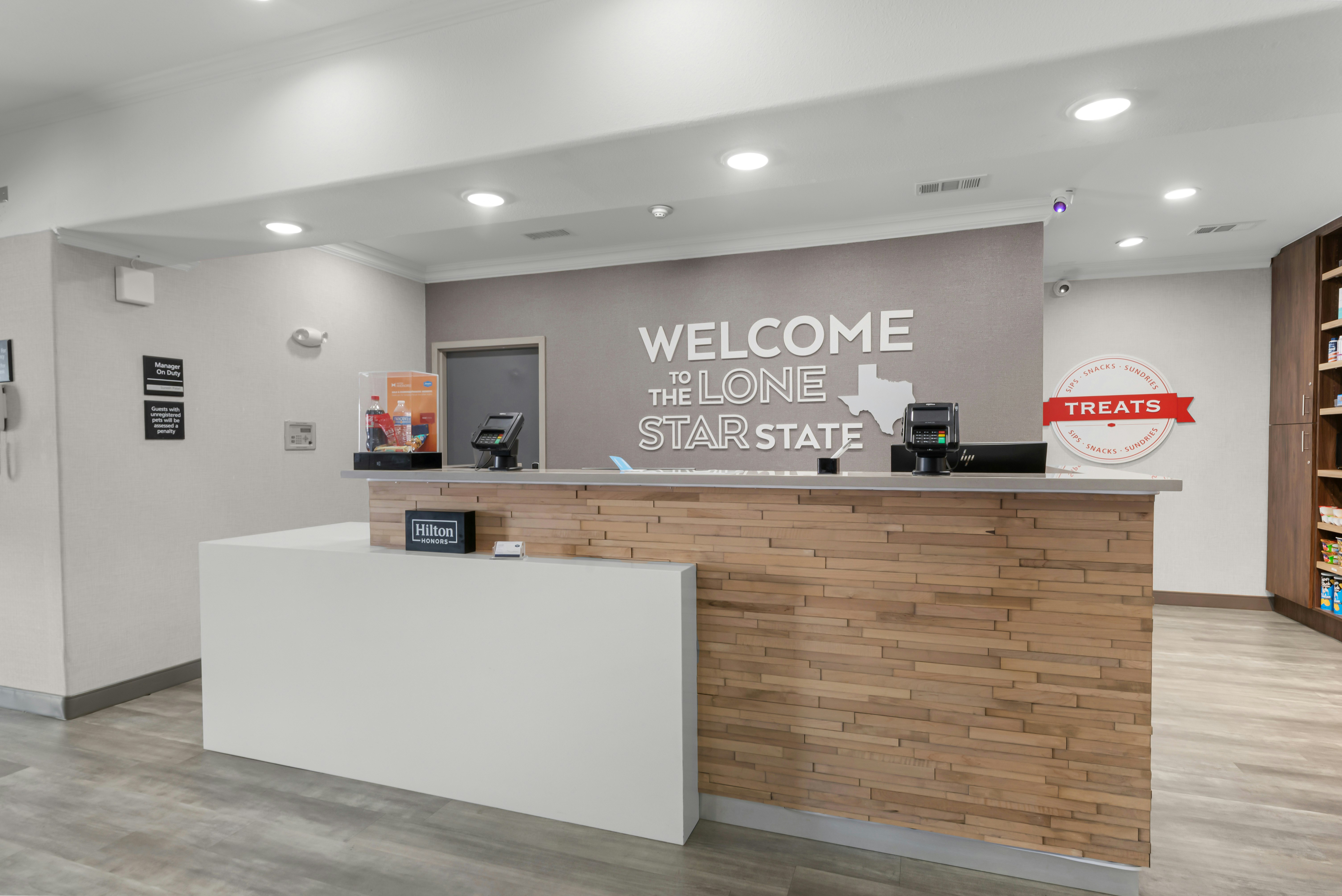 Hampton Inn Seguin 2/53