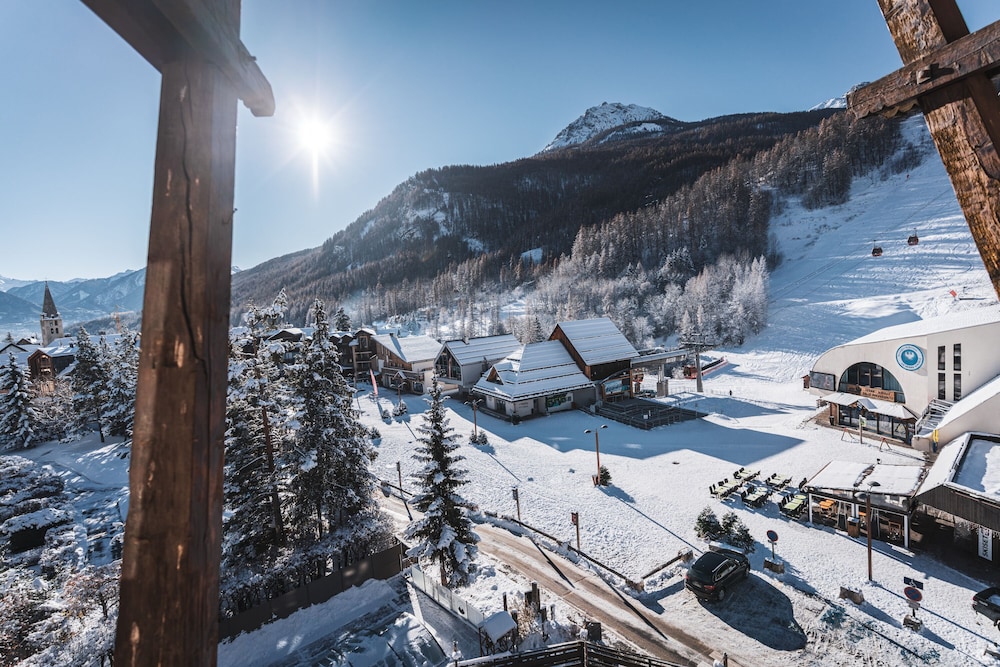Grand Hôtel & Spa NUXE Serre Chevalier 45/50