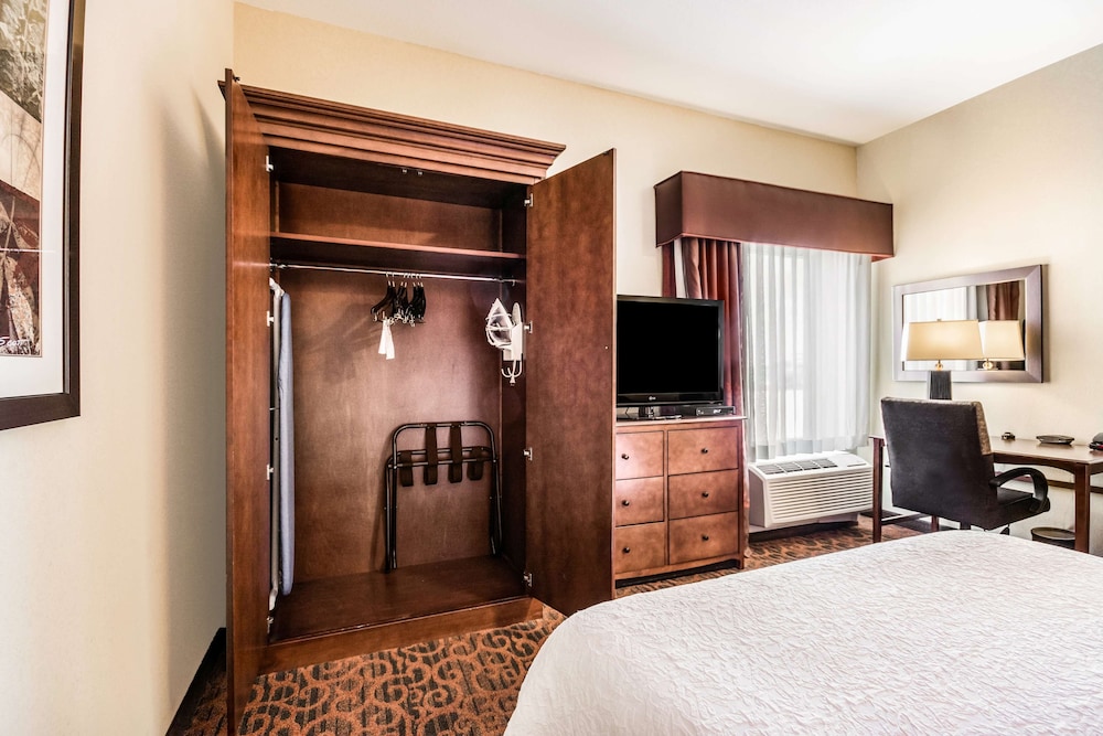 Hampton Inn Derby Wichita Southeast 21/42