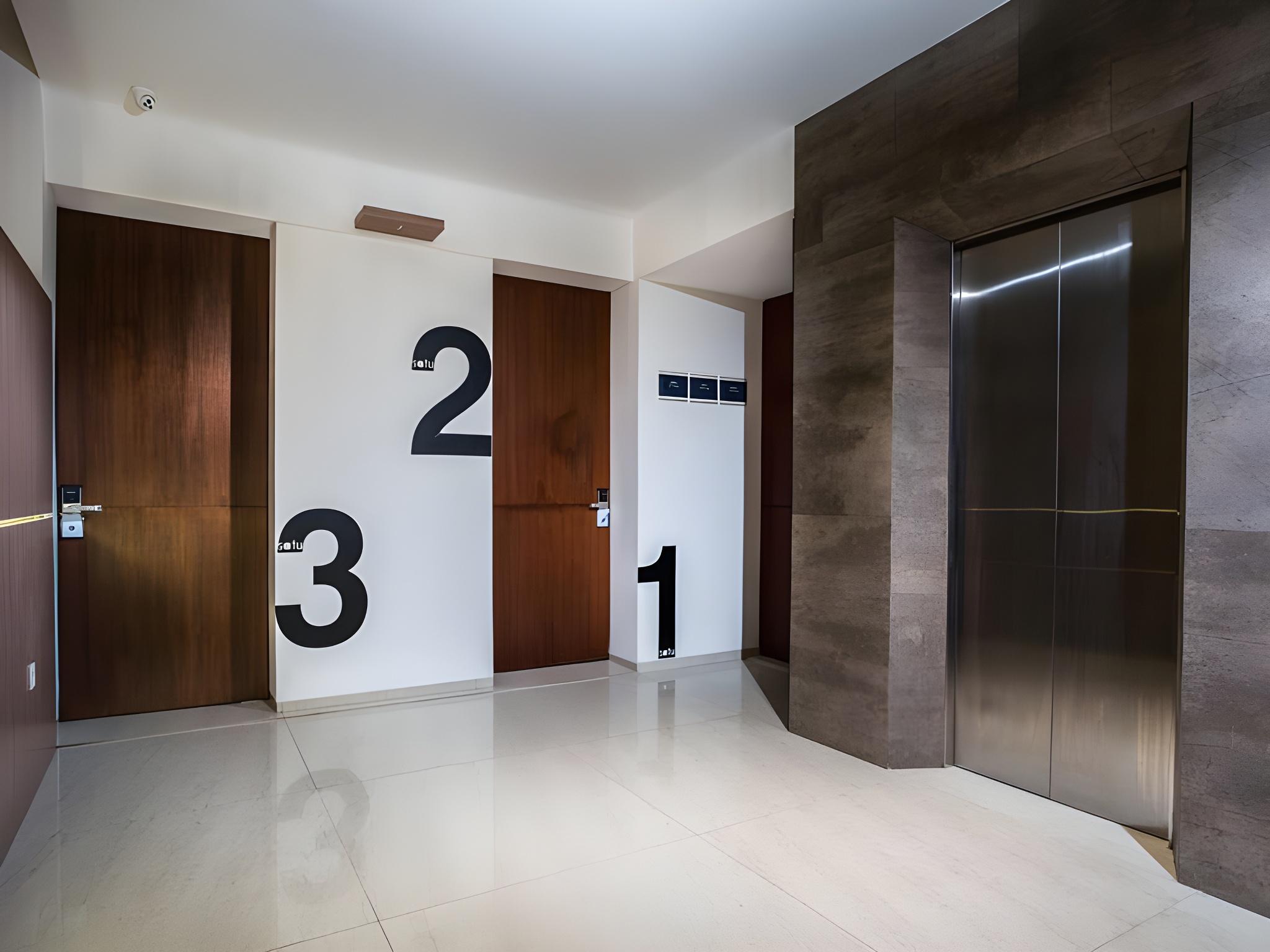 Upscale Suites 5/26