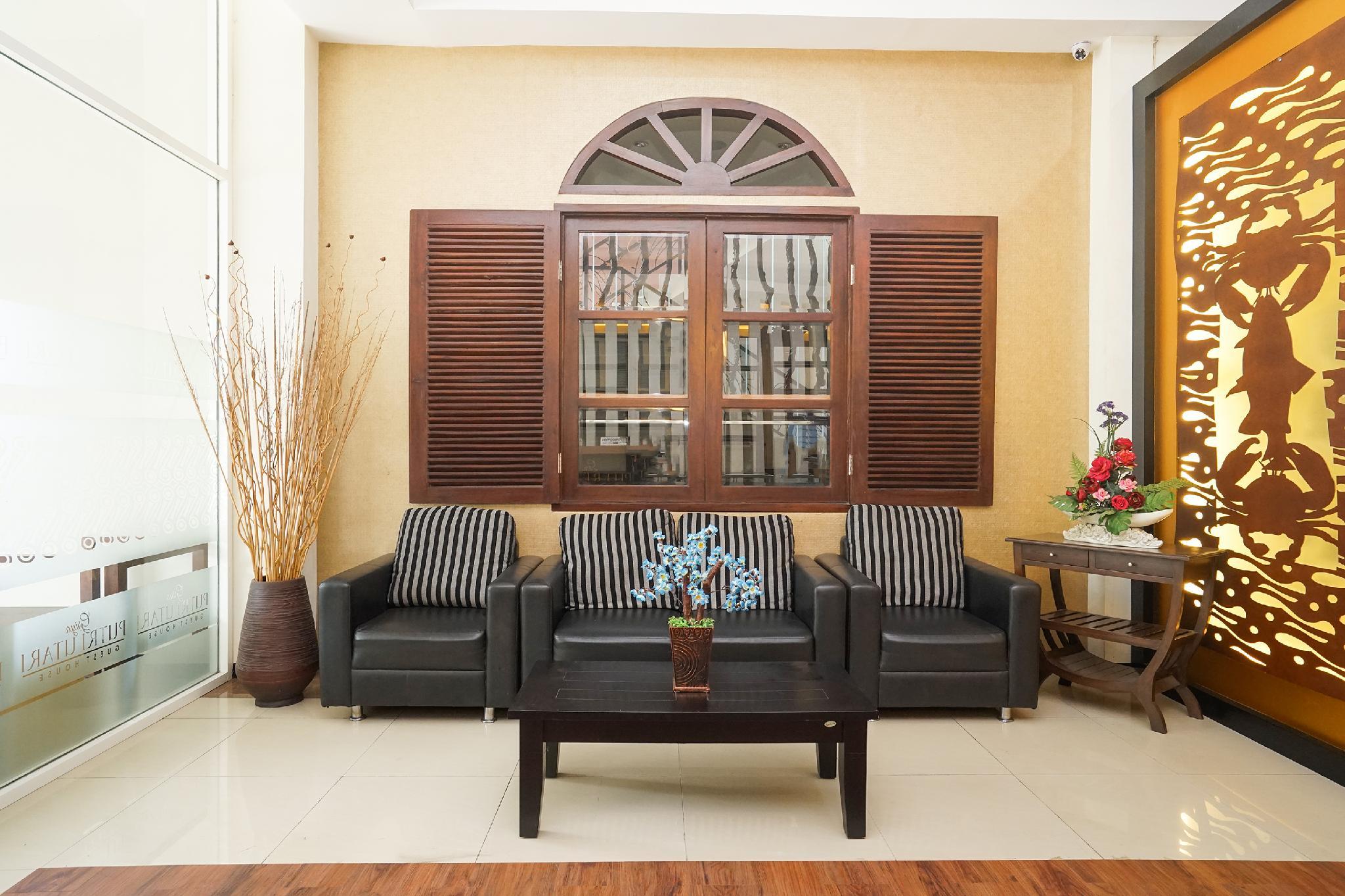 Oyo 282 Putri Utari Guest House 15/31