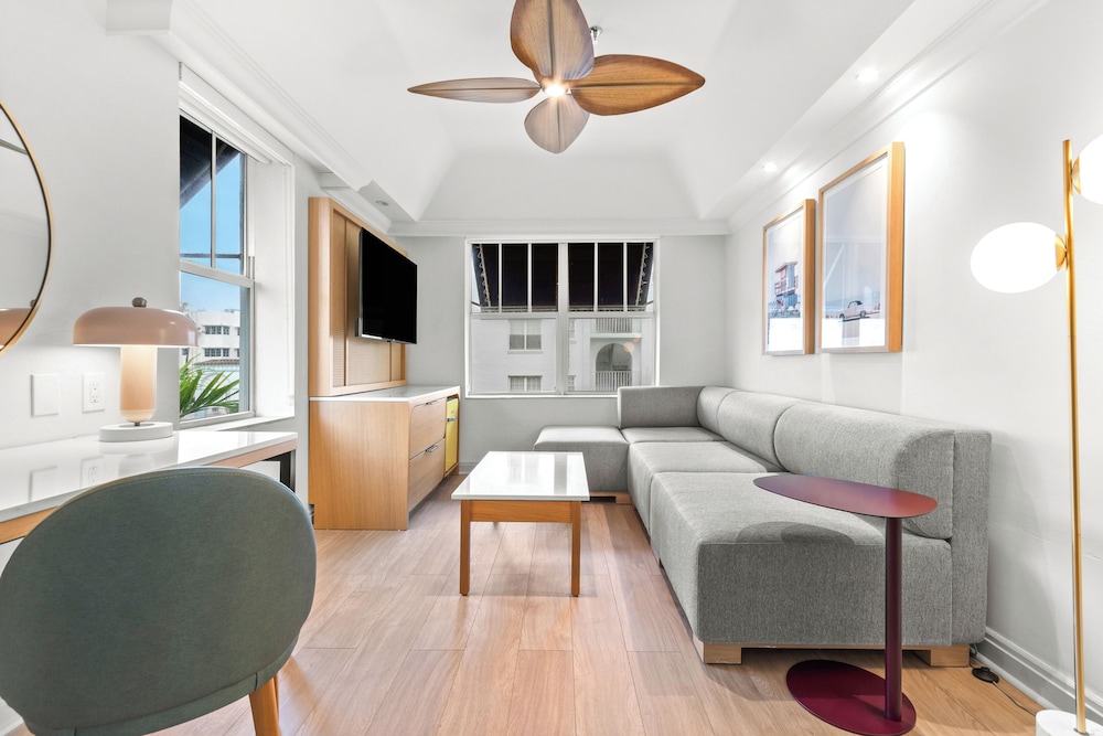 Corendon South Beach Miami 41/61
