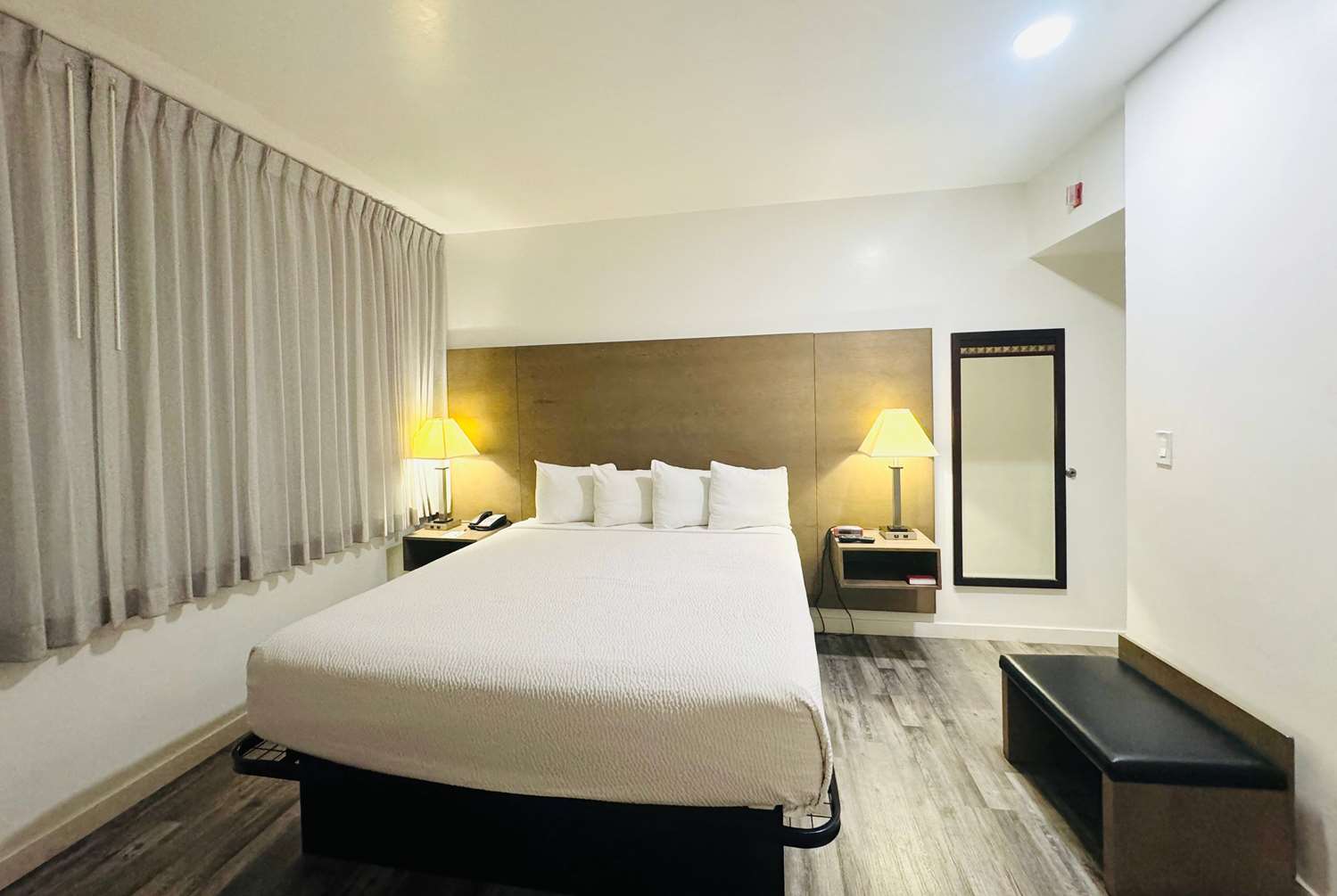 Ramada by Wyndham San Diego Airport 10/42