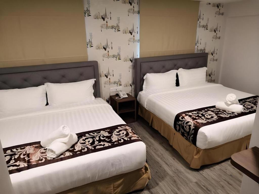 Lolex Hotel 25/39