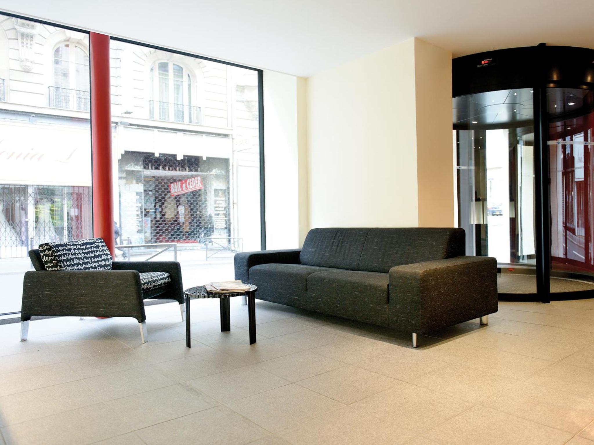 NEW HOTEL SAINT LAZARE 30/45