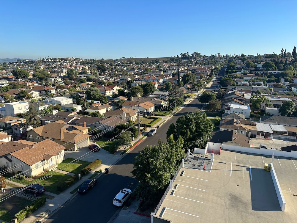 Lincoln Hotel Monterey Park Los Angeles 72/74