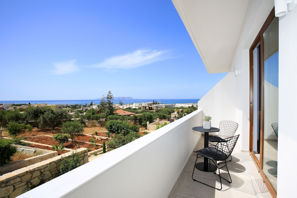 Basilico Suites - Adults Only 37/42