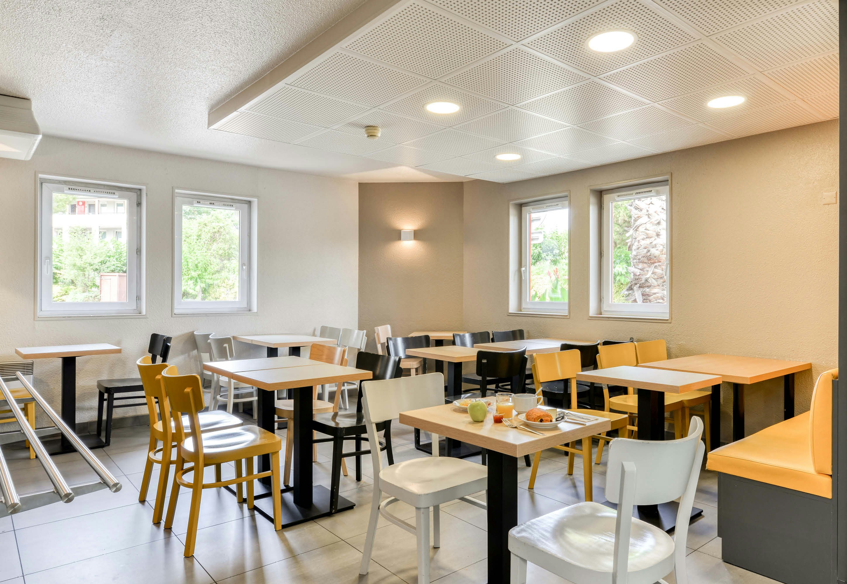 B&B Hotel Montpellier (1) 13/18