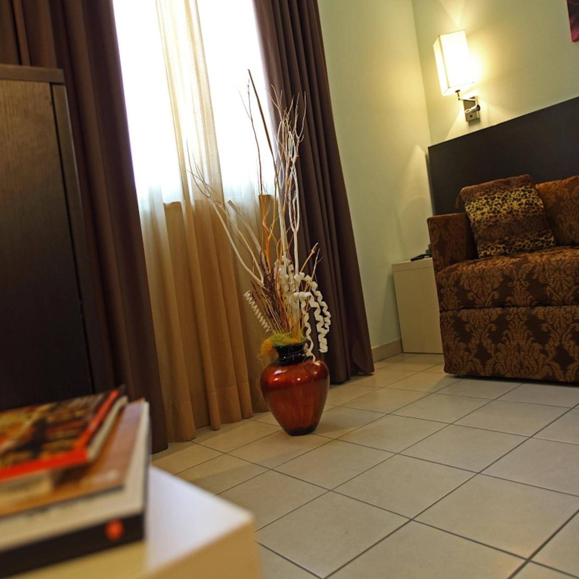 Euro Hotel 30/50