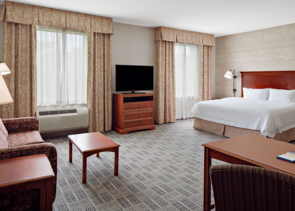 Hampton Inn & Suites Grove City 11/39