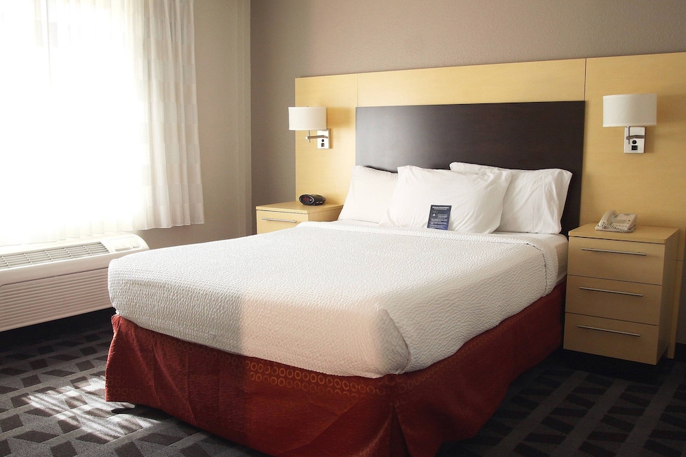 2 Bedrooms, Suite, 2 Double Beds, Accessible