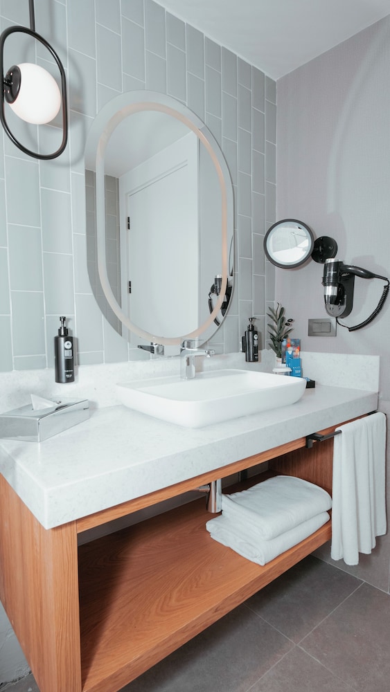 Tryp by Wyndham Istanbul Beyoglu 61/62