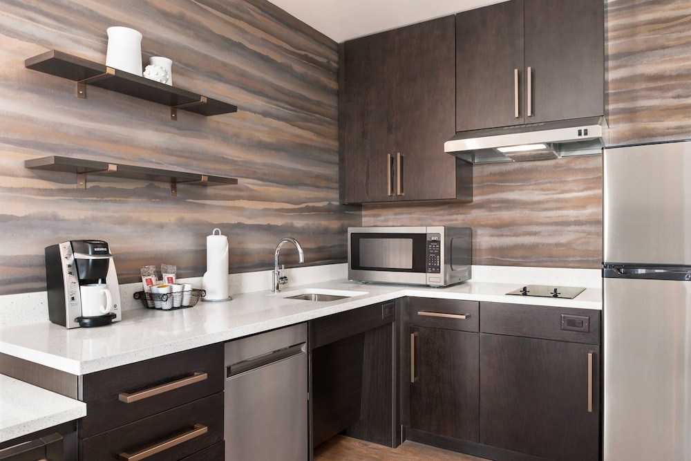 Residence Inn By Marriott Des Moines Ankeny 36/49