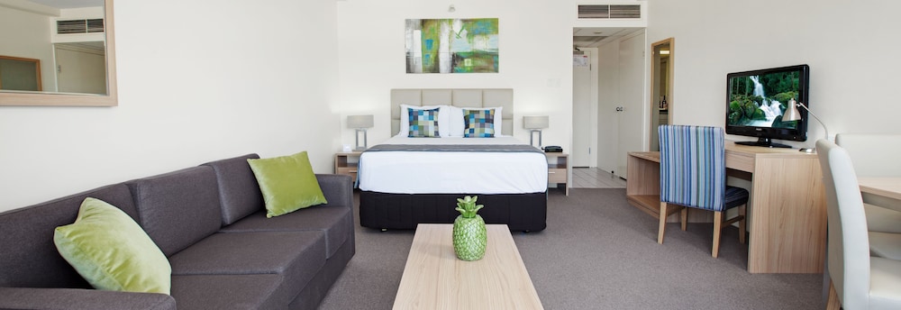 Rydges Esplanade Resort 46/68