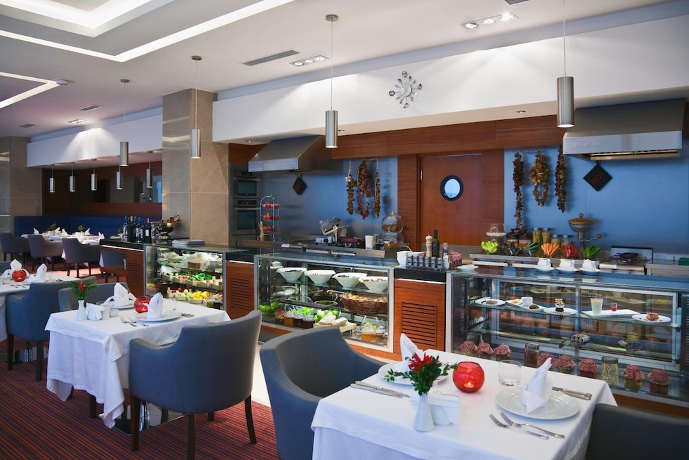restaurant-cafeteria