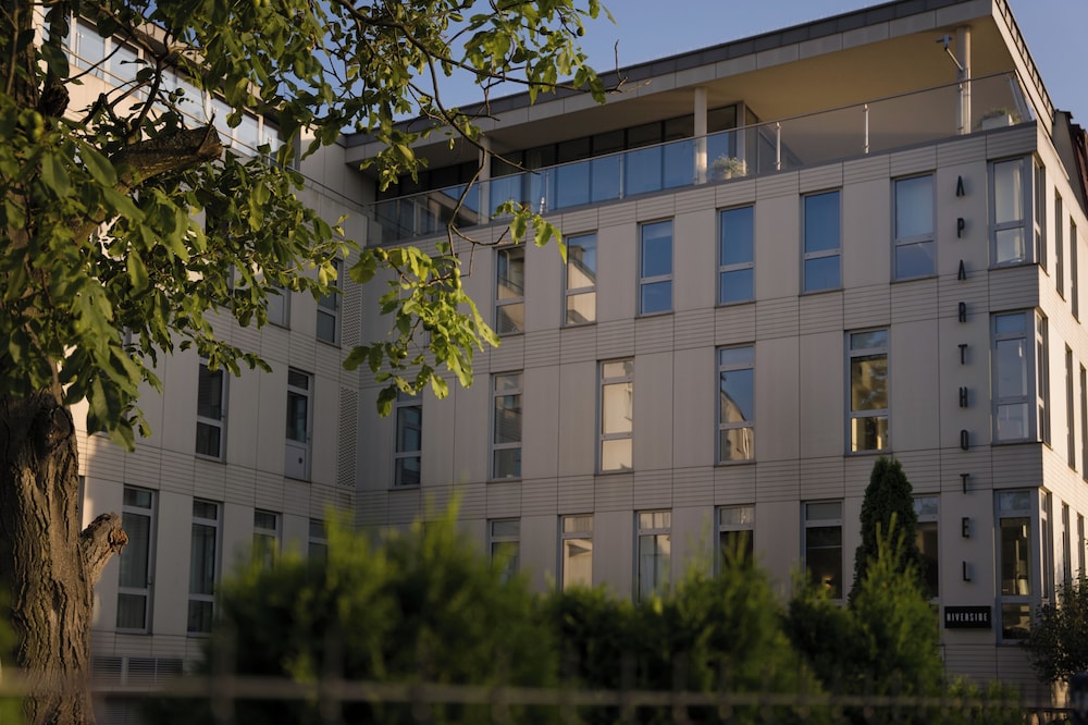 Cracow Riverside Aparthotel 3/50