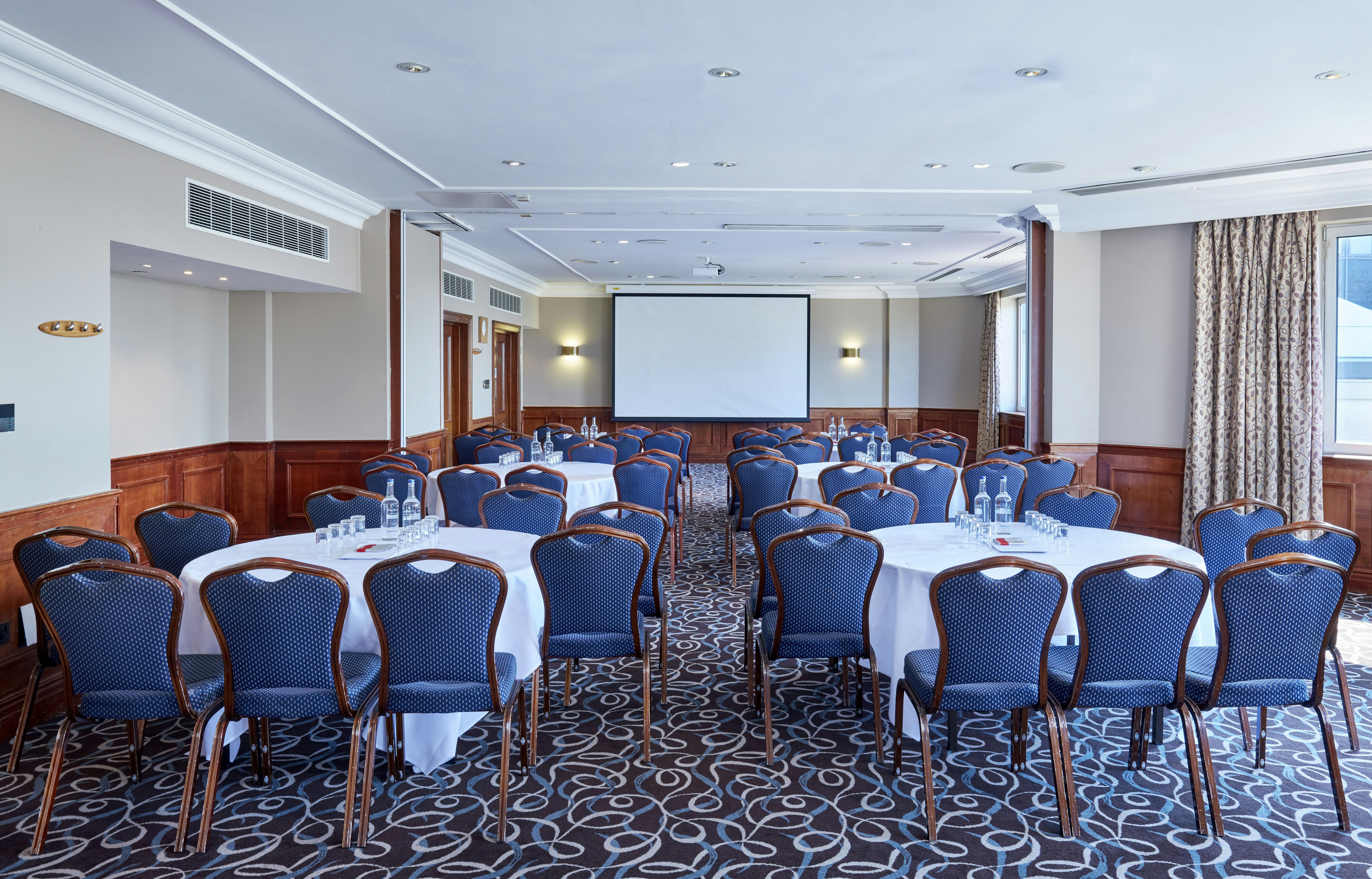 Leonardo Royal Hotel Southampton Grand Harbour 36/47