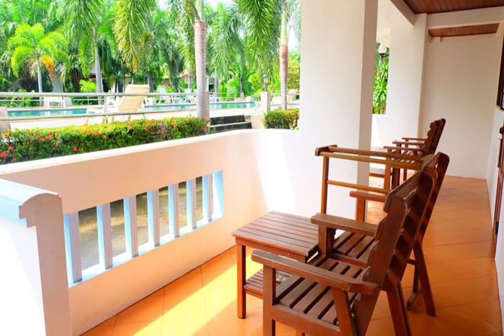 Bay Beach Resort 37/50