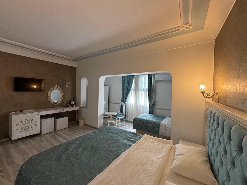 Urcu Hotel 25/49