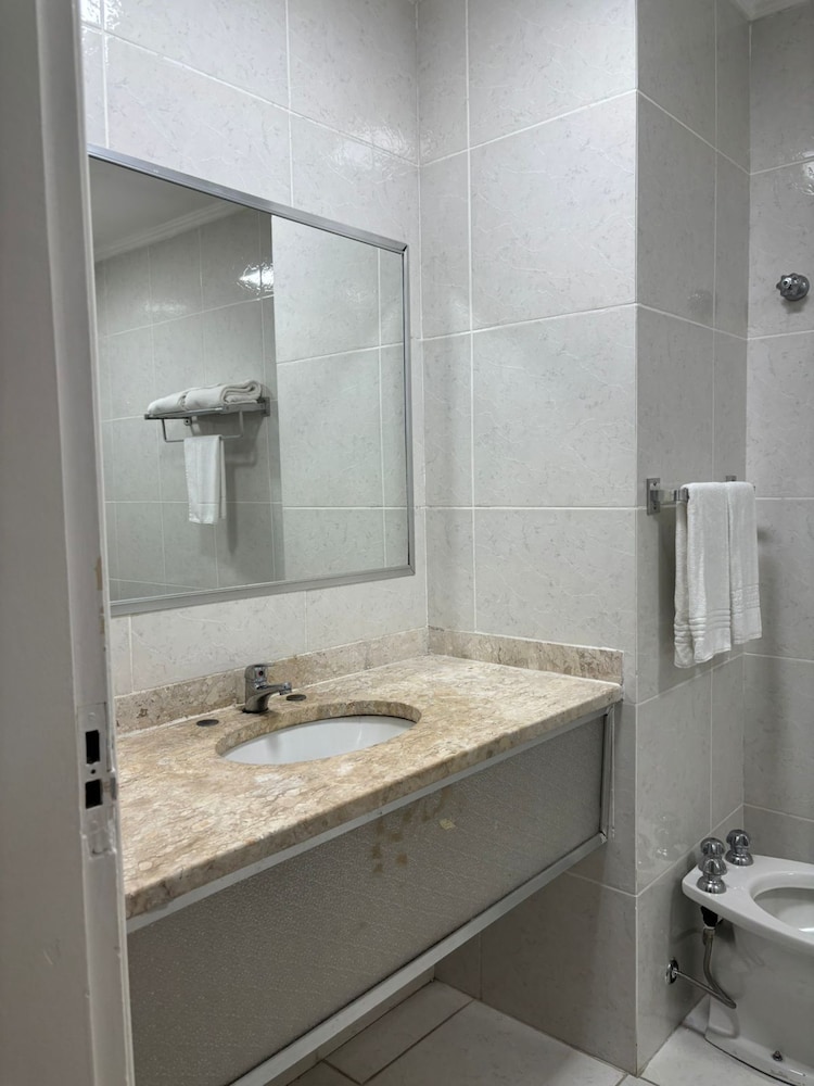 City Hotel Porto Alegre 28/29