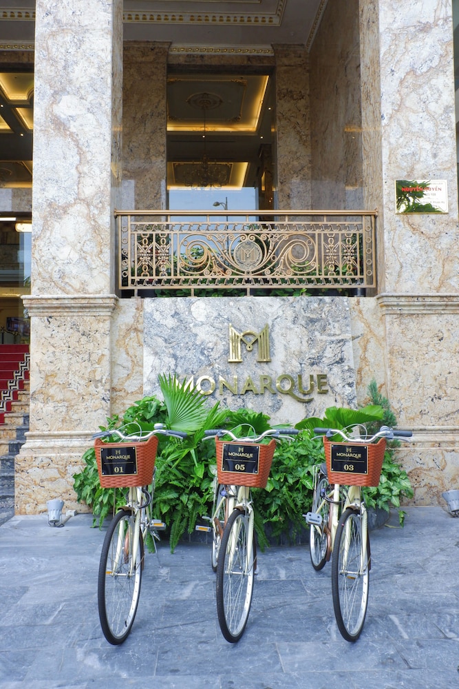 Monarque Hotel in DA NANG