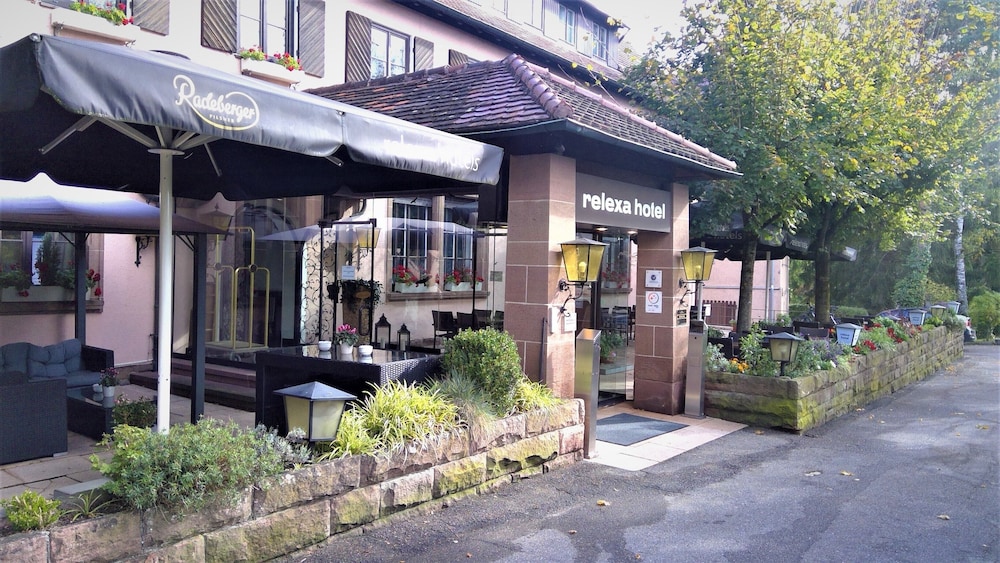 RELEXA WALDHOTEL SCHATTEN 2/74