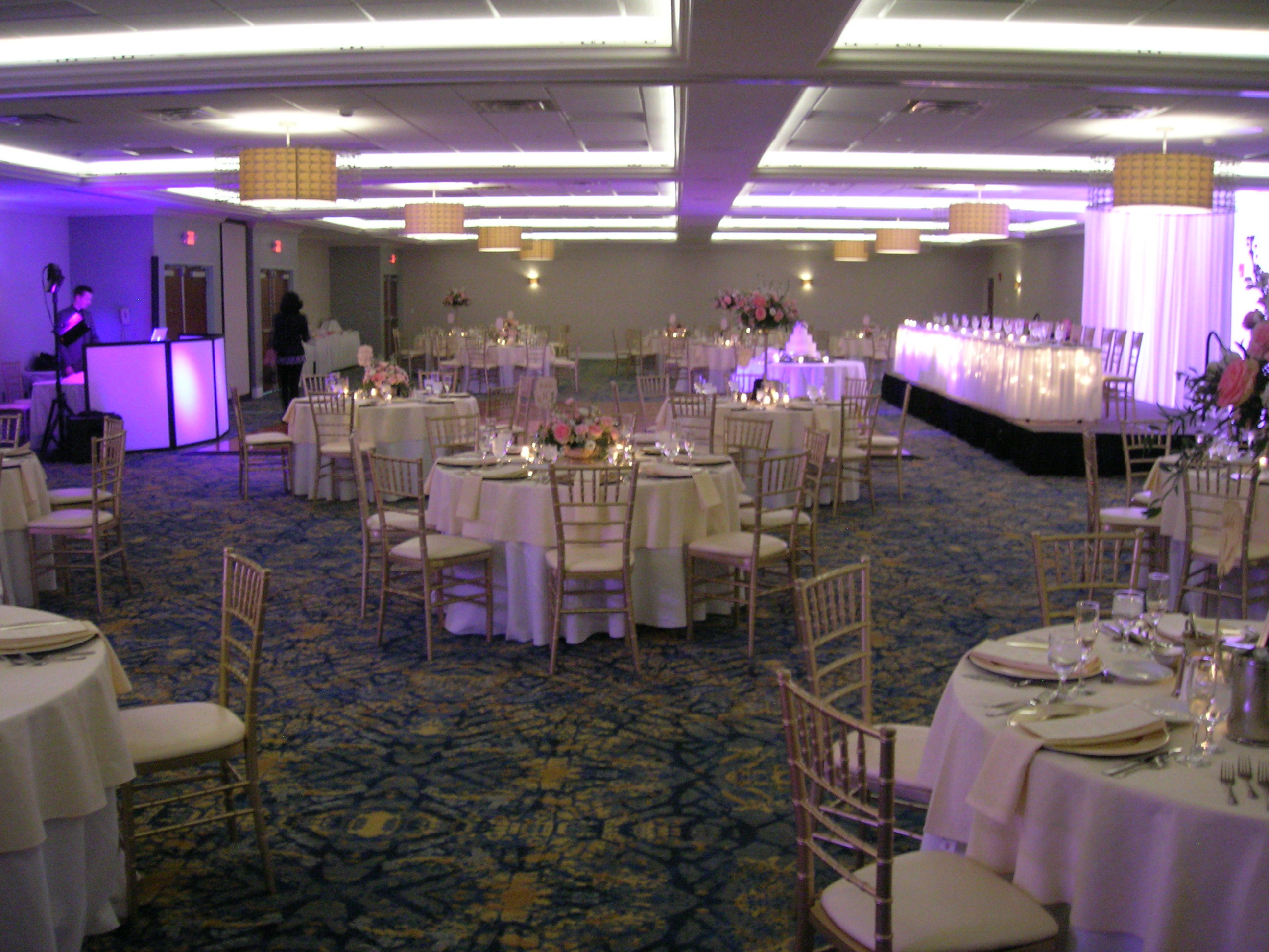 Crowne Plaza Suites Pittsburgh South 57/76