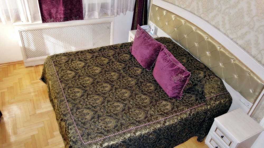 Turquhouse 33/70