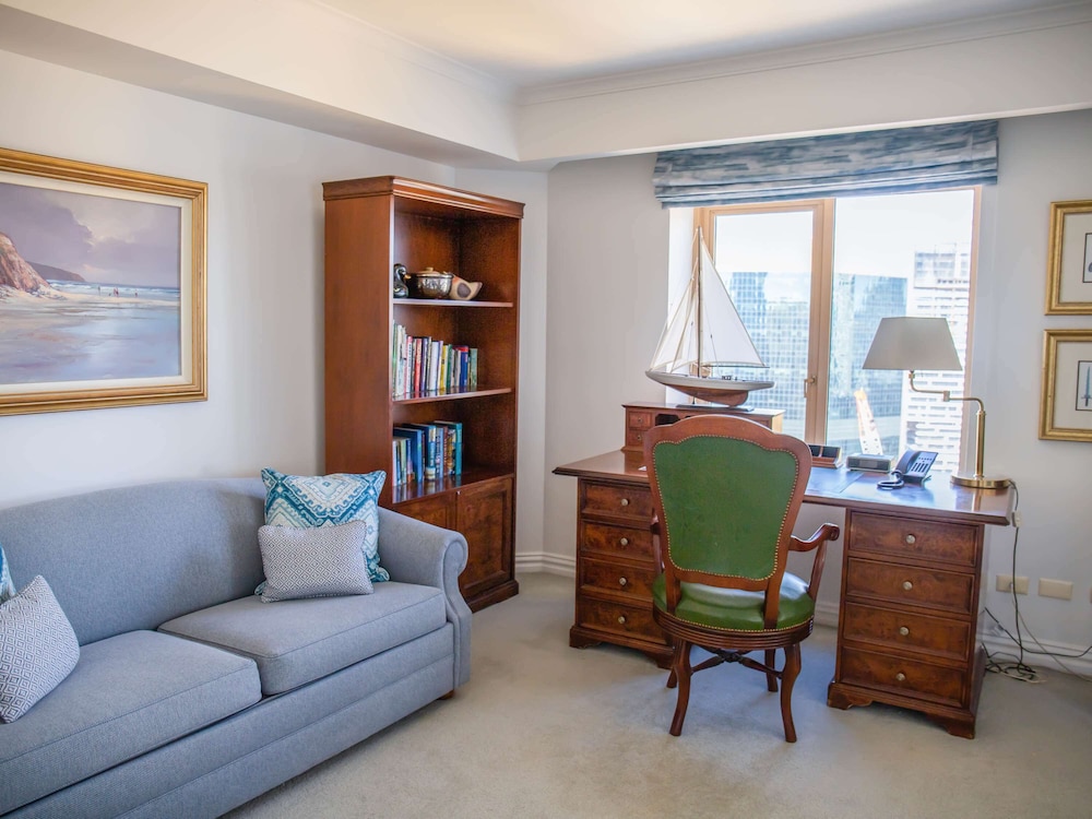 The Sebel Quay West Suites 43/74