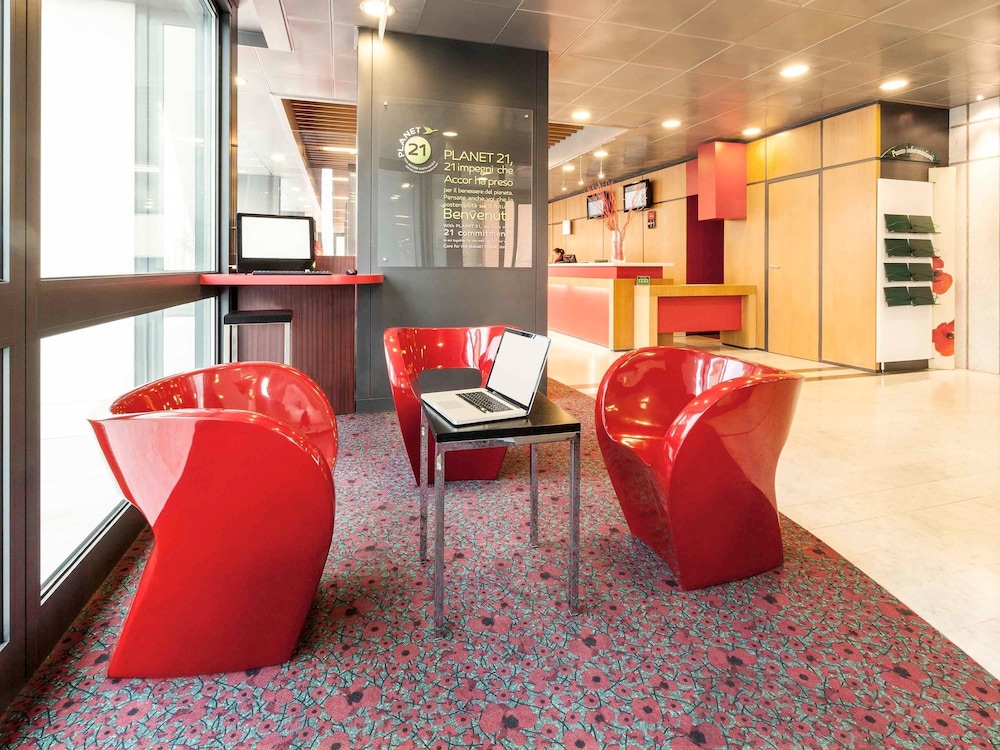 Ibis Roma Fiera 26/50