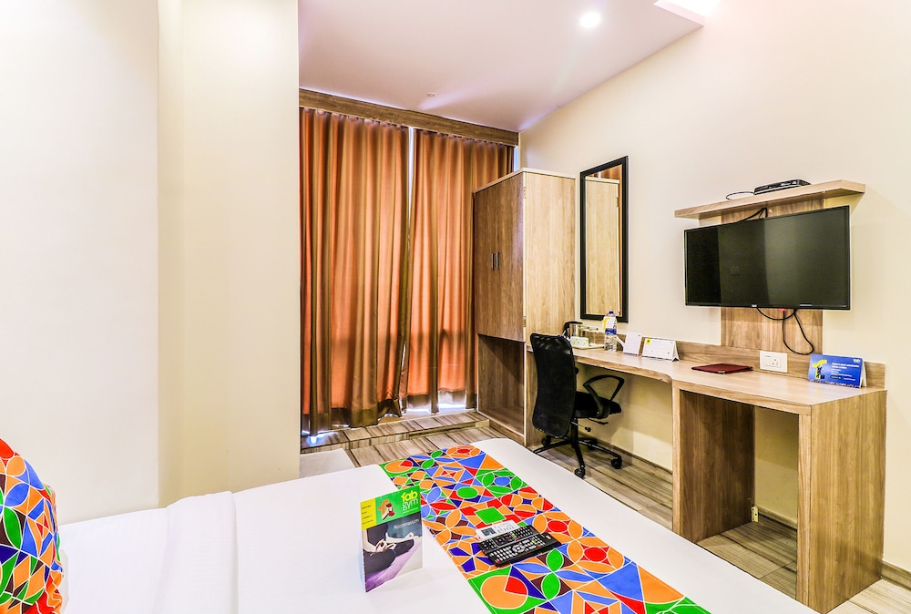 Fabhotel Aksa International Andheri East 22/32