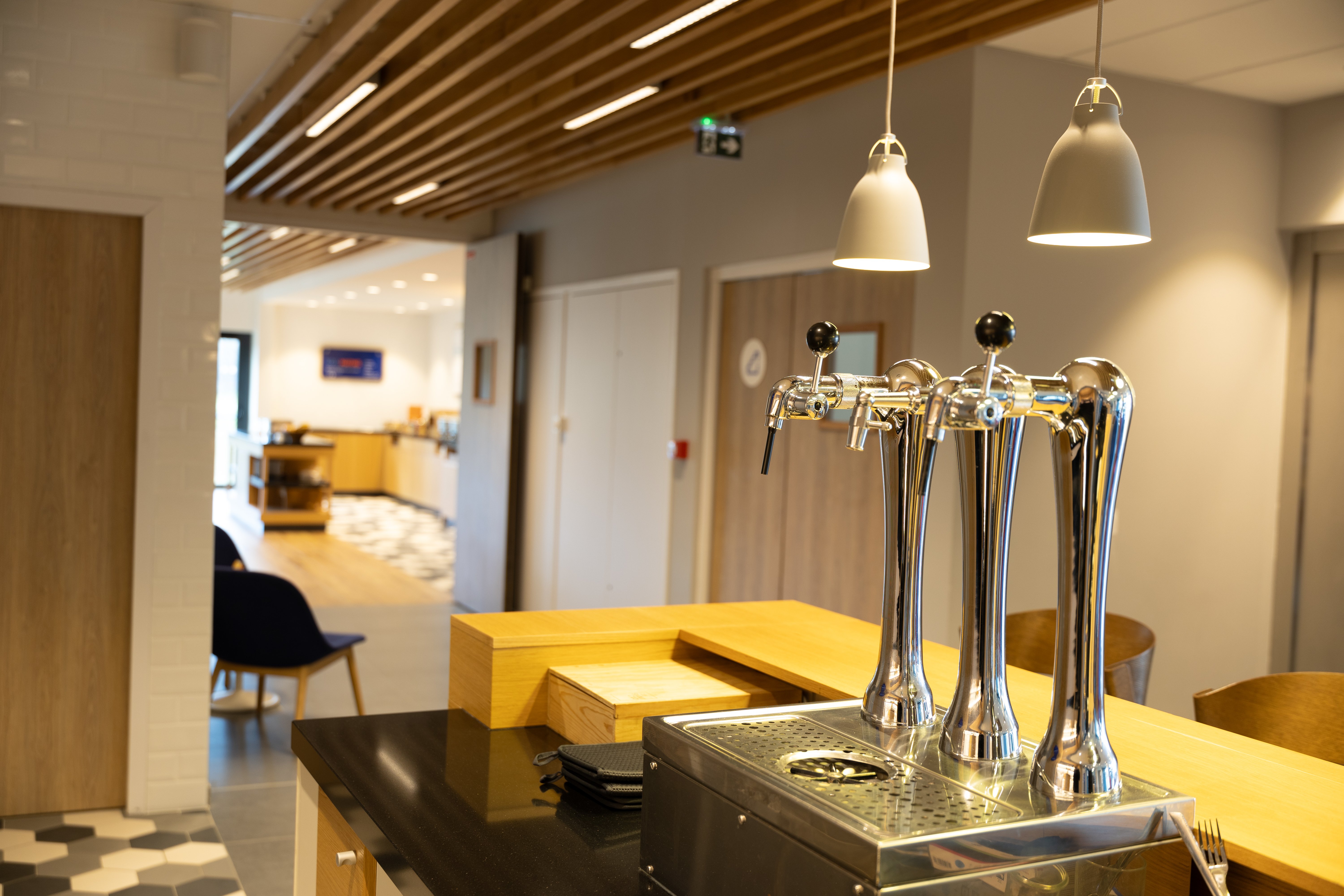 Holiday Inn Express Caen – Epron 21/45