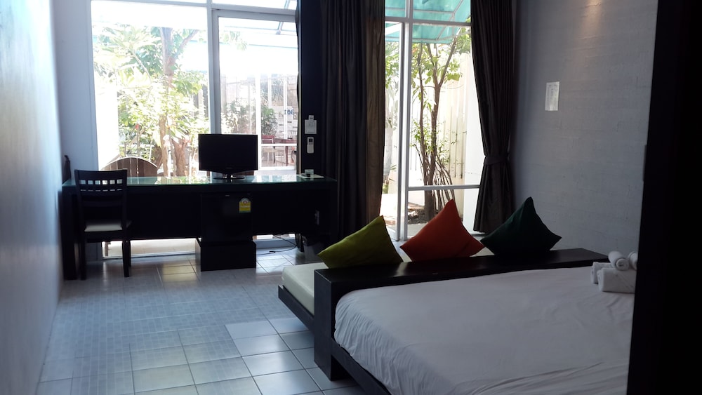 Khun Chaweng Resort 19/66