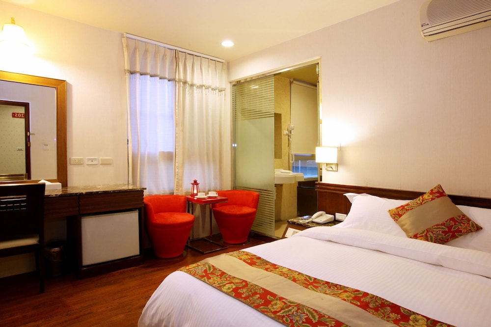 Ashare Hotel 7/61