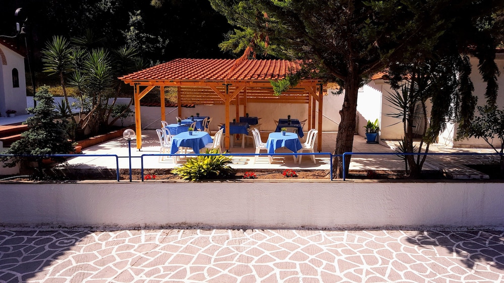 Roditsa Patritsia Apartments 29/36