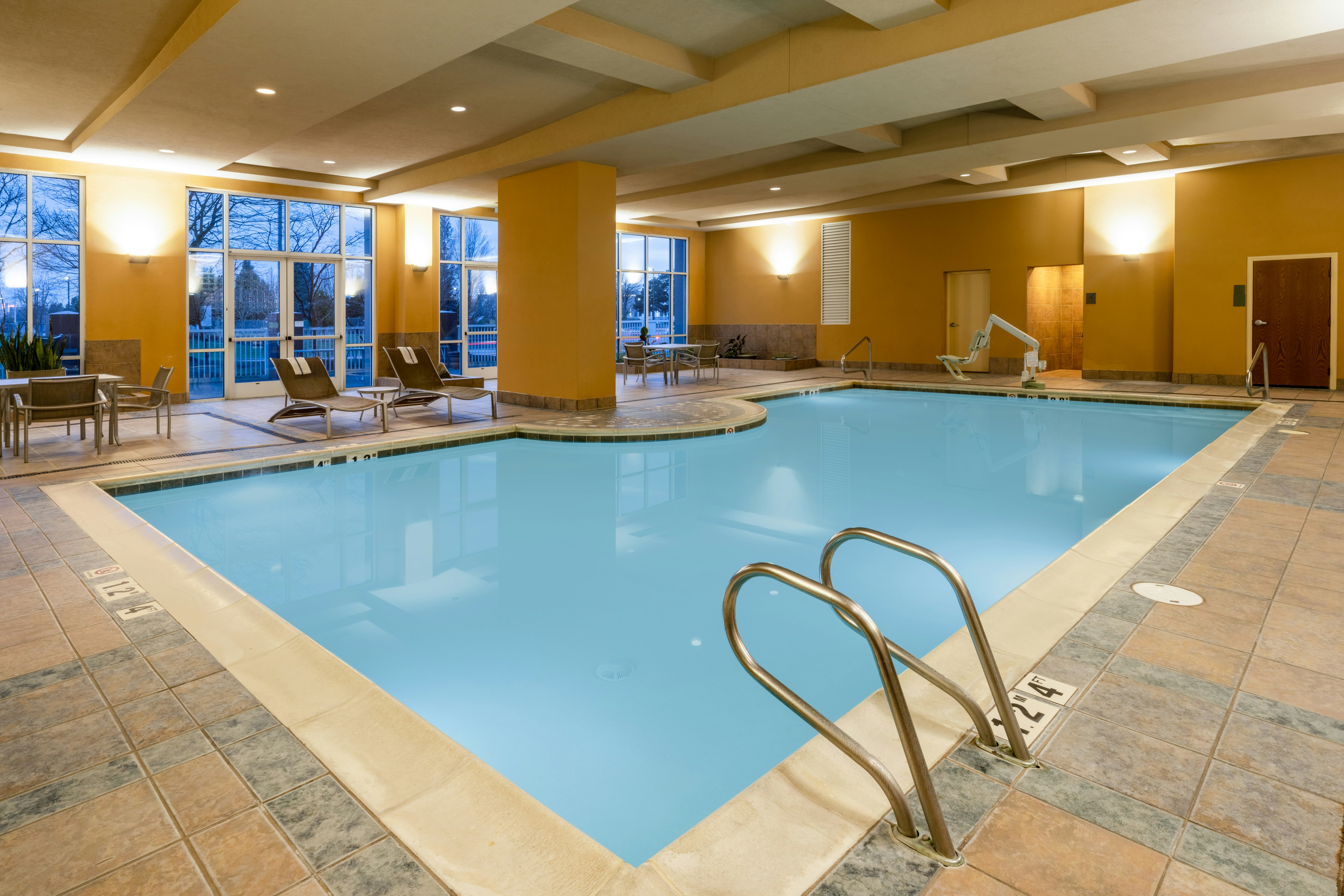 Embassy Suites by Hilton Portland Airport 29/66