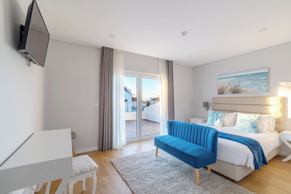 غرفة سوبيريور بسرير كينج بشرفة، Silver Seahorse Garden Retreat 2/7