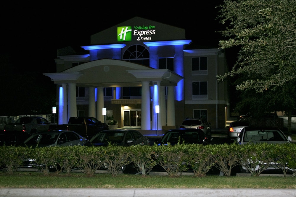 Holiday Inn Express Hotels And Suites Brooksville West 11/56