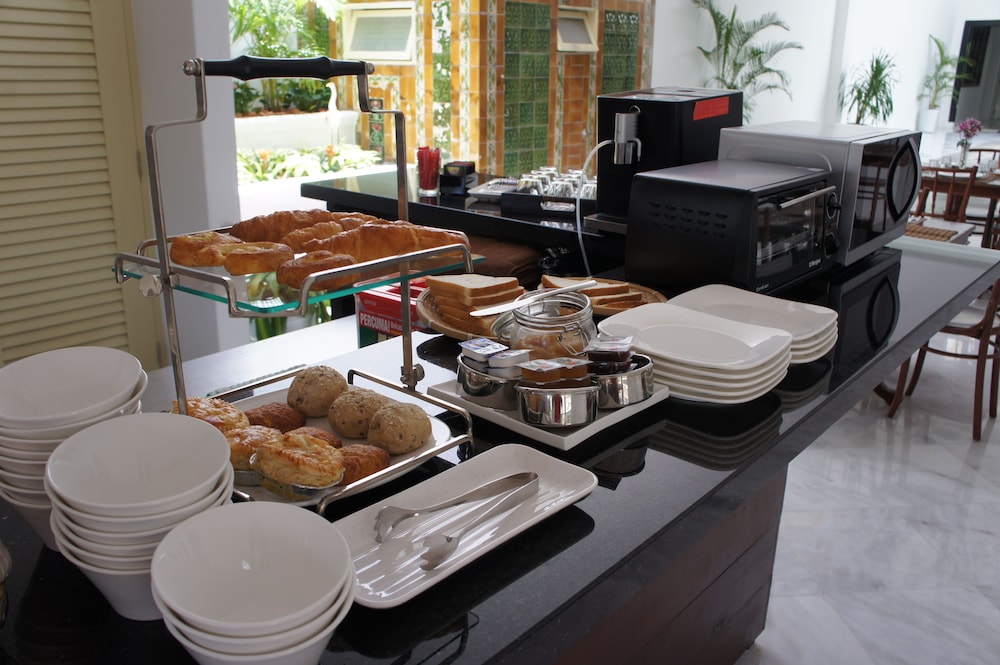 Heeren Palm Suites 51/55